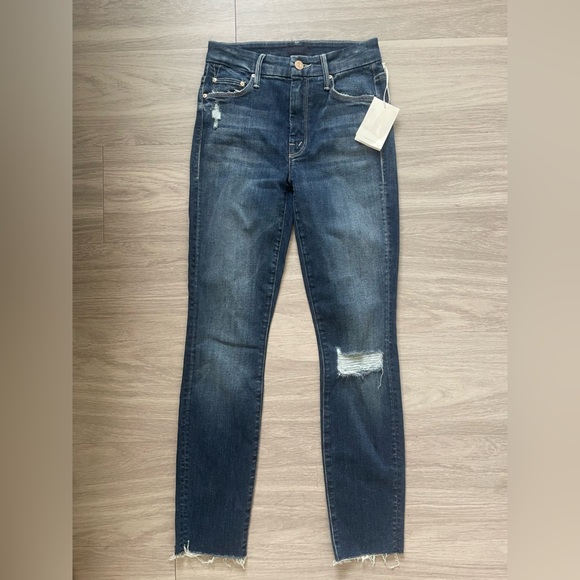 Mother high waisted looker distressed ankle fray denim jeans in dark wash - Picture 3 of 7